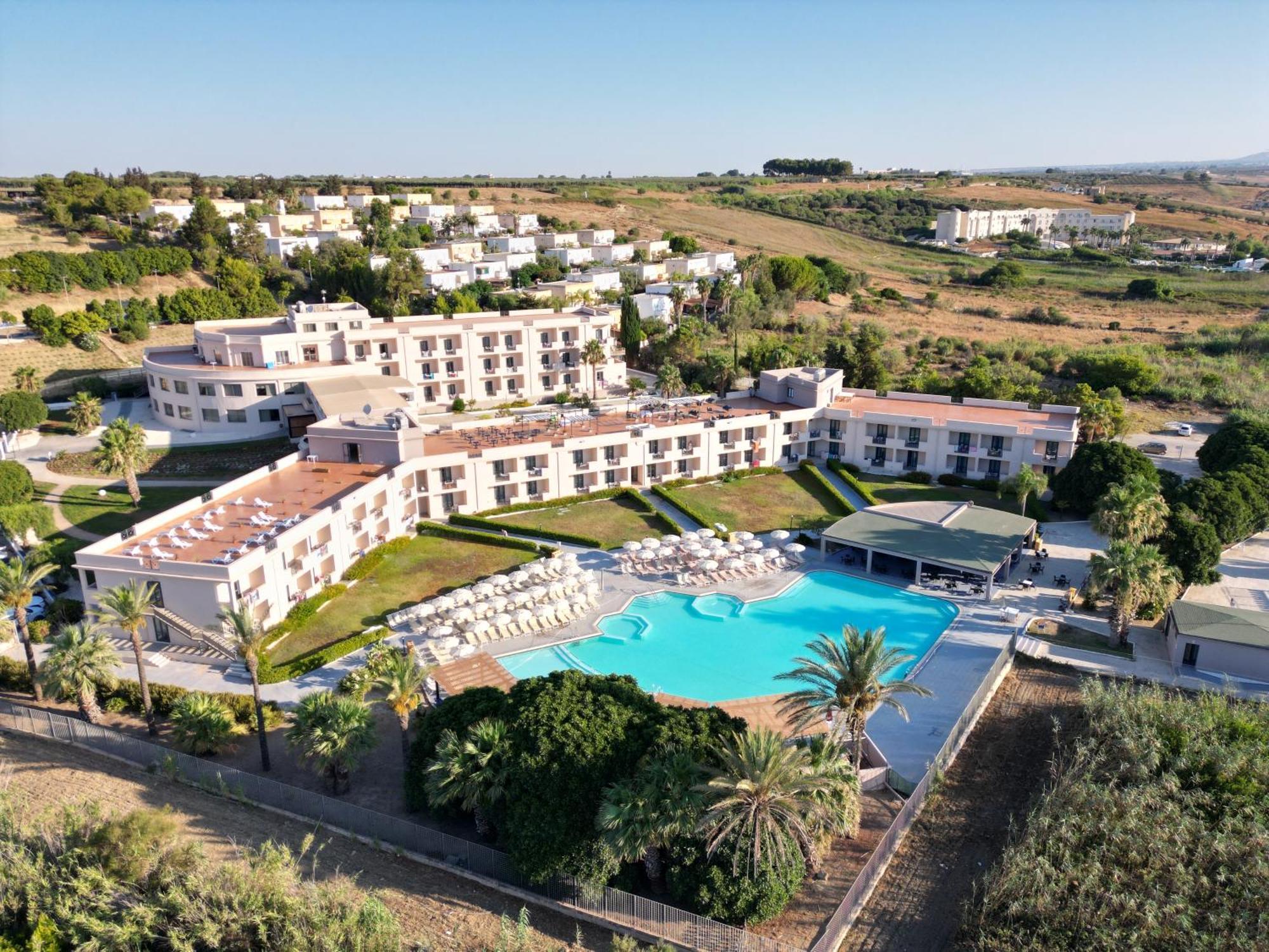 Zeta Club Selinunte Otel Marinella di Selinunte Dış mekan fotoğraf