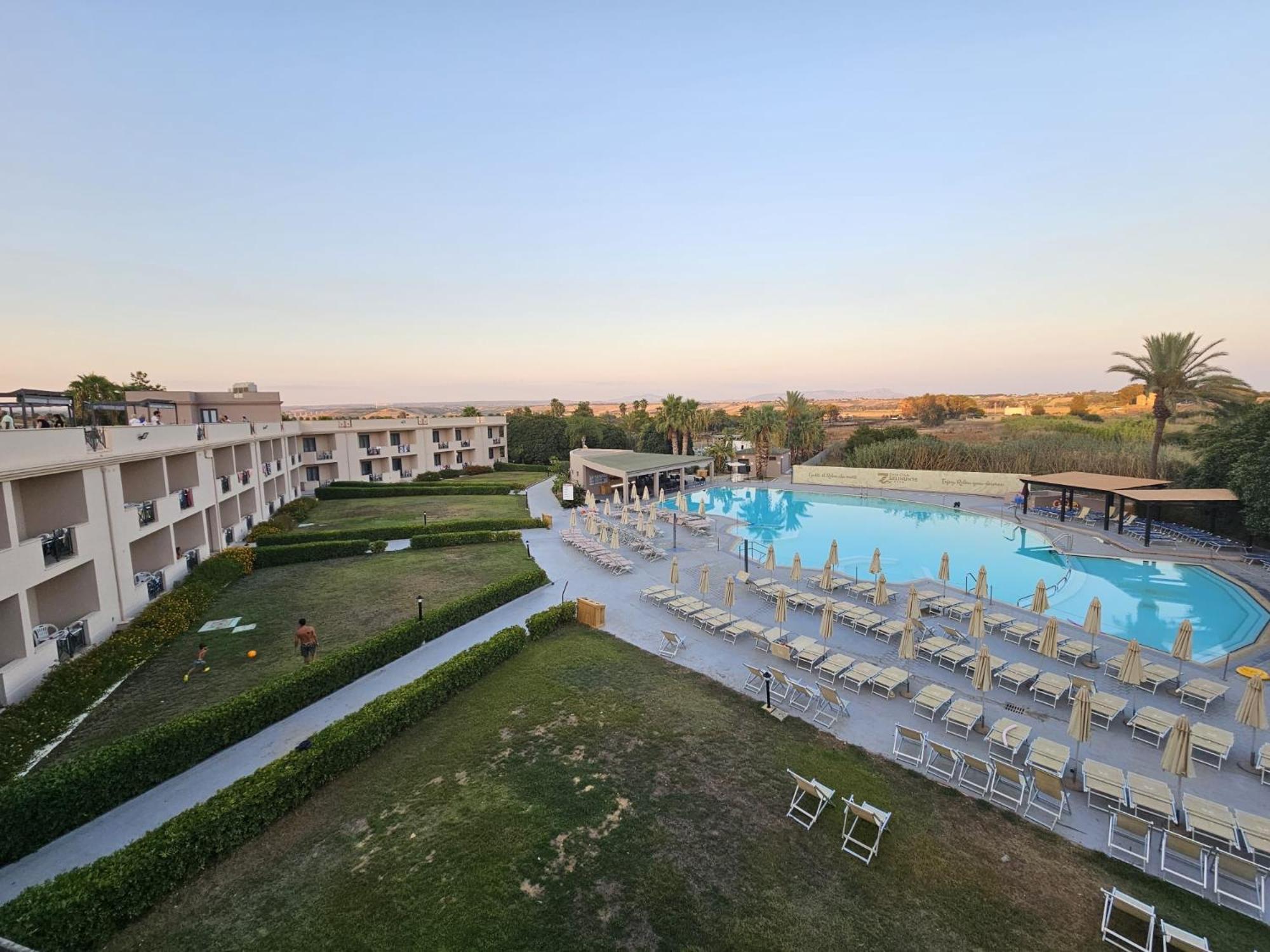 Zeta Club Selinunte Otel Marinella di Selinunte Dış mekan fotoğraf